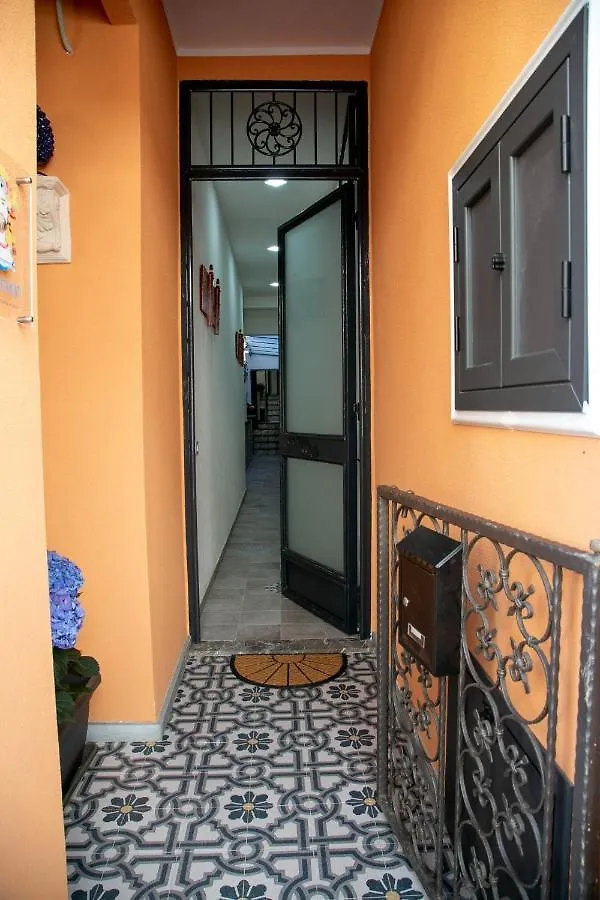 I Mori Apartment Santa Teresa Di Riva 0*,
