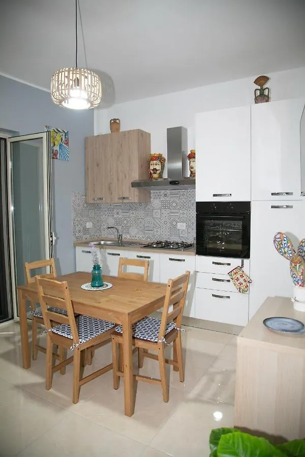 I Mori Apartment Santa Teresa Di Riva